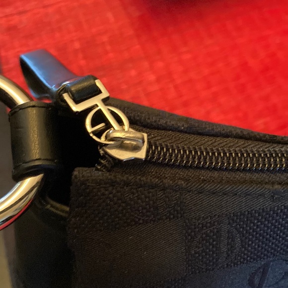 Guy Laroche Bag in perfect condition - Picture 5 of 8